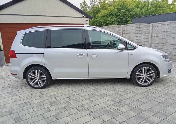 Volkswagen Sharan cena 37999 przebieg: 281000, rok produkcji 2013 z Śmigiel małe 46